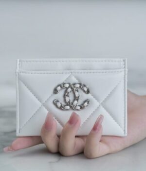 CHANEL CARD HOLDER