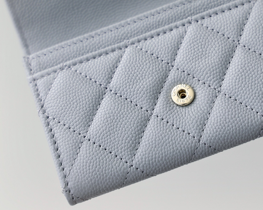 CHANEL CARD HOLDER - Image 7