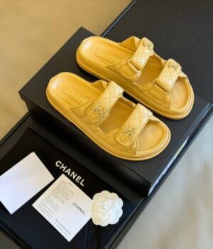CHANEL SANDAL