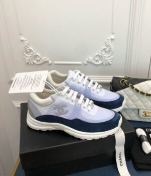 CHANEL SNEAKER