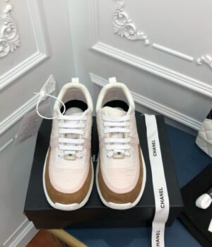 CHANEL SNEAKER