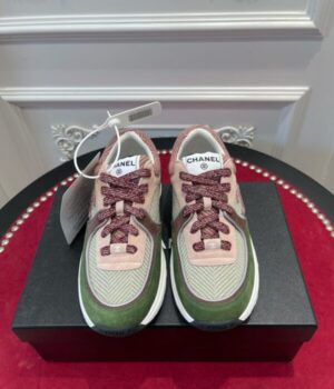 CHANEL SNEAKER