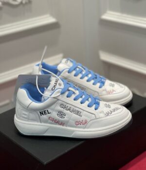 CHANEL SNEAKER