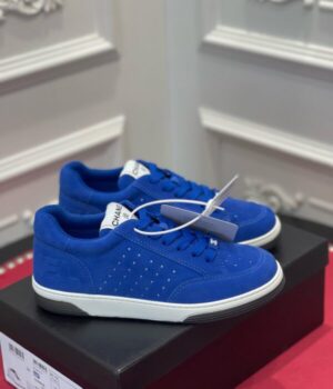 CHANEL SNEAKER