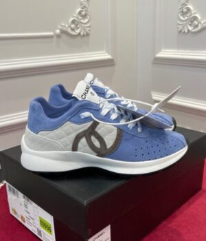 CHANEL SNEAKER