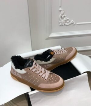 CHANEL SNEAKER