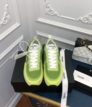 CHANEL SNEAKER