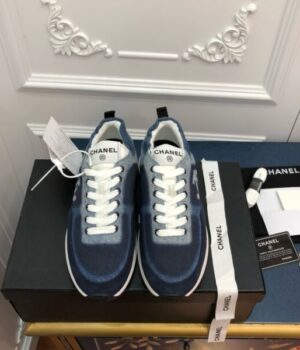 CHANEL SNEAKER