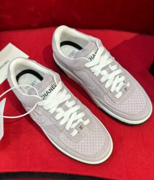 CHANEL SNEAKER