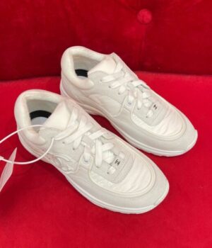 CHANEL SNEAKER