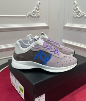 CHANEL SNEAKER