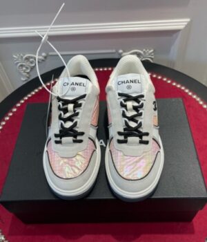 CHANEL SNEAKER