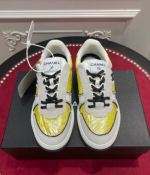 CHANEL SNEAKER