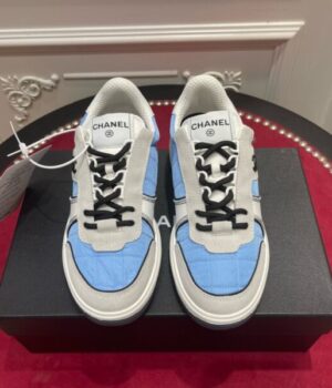 CHANEL SNEAKER
