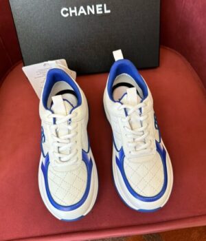 CHANEL SNEAKER