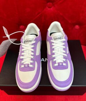 CHANEL SNEAKER