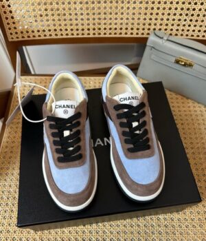 CHANEL SNEAKER