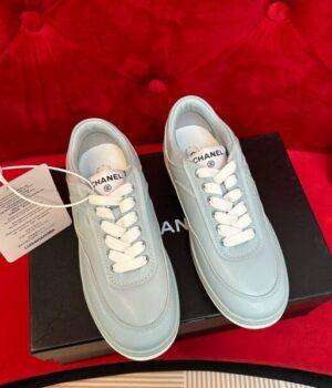 CHANEL SNEAKER