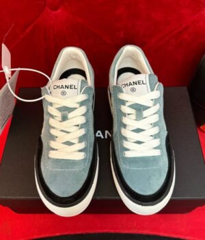 CHANEL SNEAKER