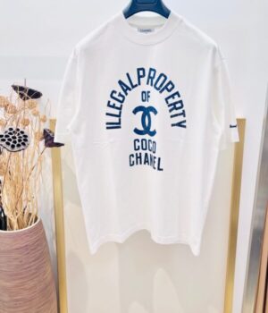 CHANEL TSHIRT