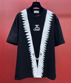CHANEL TSHIRT