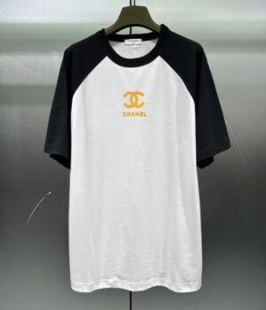 CHANEL TSHIRT