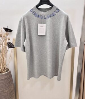 CHANEL TSHIRT