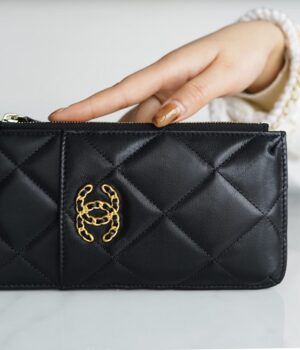 CHANEL WALLET