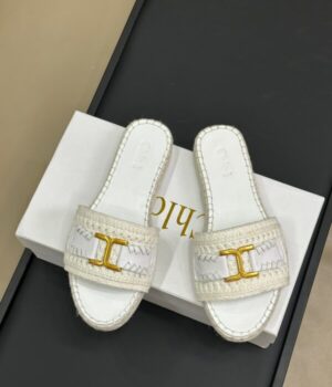 CHLOE SANDAL