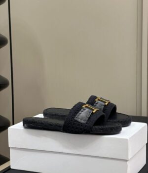 CHLOE SANDAL