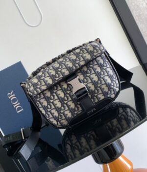 DIOR BAG