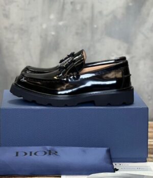 DIOR LOAFER