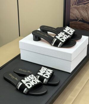 DIOR SANDAL