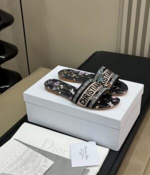 DIOR SANDAL