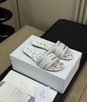 DIOR SANDAL