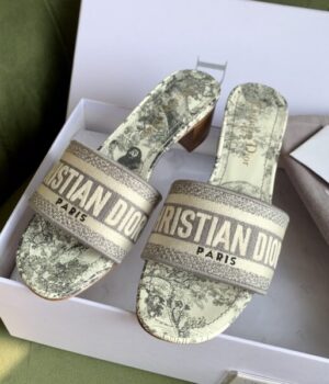 DIOR SANDAL
