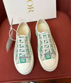 DIOR SNEAKER