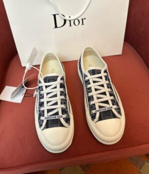 DIOR SNEAKER
