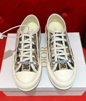 DIOR SNEAKER