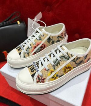 DIOR SNEAKER