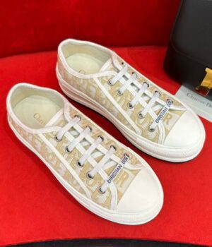 DIOR SNEAKER