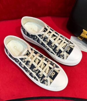 DIOR SNEAKER