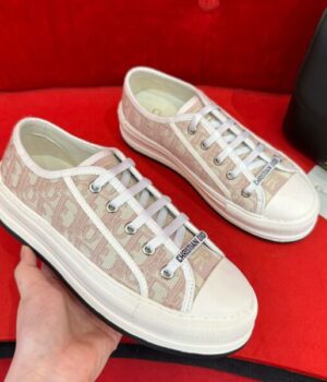 DIOR SNEAKER