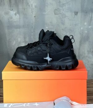 DIOR SNEAKER