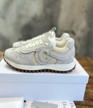 DIOR SNEAKER