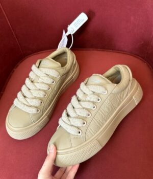 DIOR SNEAKER