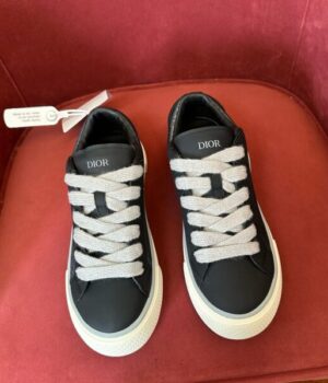 DIOR SNEAKER