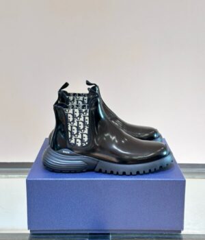 DIOR SNEAKER