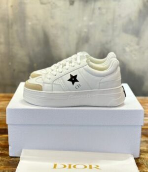 DIOR SNEAKER
