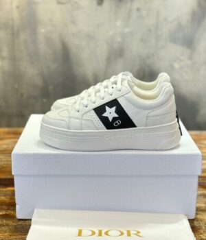 DIOR SNEAKER